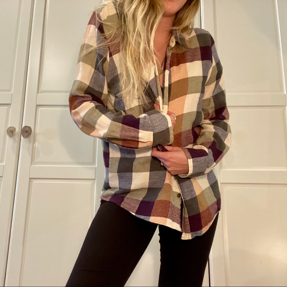 Flannel Button Up - Picture 3 of 4
